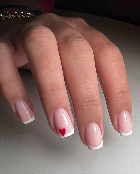 Nails Short Heart Design, French Too With Heart, Gel Nails Heart Designs, Heart French Manicure, Easy Gel Nails Ideas, Gel Nails With Heart Design, French Manicure With Heart, Red Heart Nail Designs, French Tip Nail Inspiration