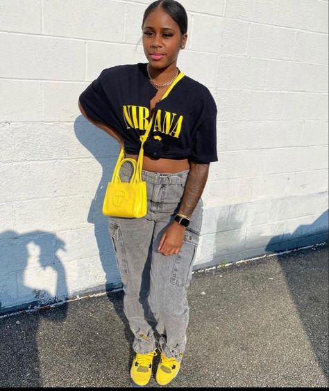 Black And Yellow Outfit Streetwear, Jordan 4 Black And Yellow Outfit, Black And Yellow Shoes Outfit, Black And Yellow Outfit Black Women, Yellow 4s Outfit, Yellow Shoes Outfit, 4s Outfit, Chill Outfits