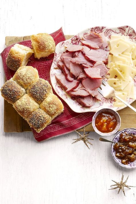 Christmas Lunch Recipes, Winter Sandwiches, Recipe For Ham, Christmas Ham Recipes, Side Dishes For Ham, Frozen Dinner Rolls, Honey Glazed Ham, Holiday Ham, Christmas Dinner Menu