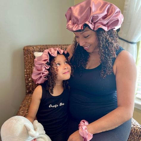 Celebrate bond and beauty with the Curly Boo Mommy & Me matching satin bonnet set. https://thecurlyboo.com/ 💜handmade adjustable and reversible satin bonnets 💜satin pillowcases 💜satin scrunchies 💜adult and kid sizes 💜Free domestic shipping over $50+ 💜1-5 business day turnaround time 💜Black/Woman-owned ATX small business 💜Mommy and me matching set Silk Hair Bonnets, Satin Bonnets, Hair Bonnets, Satin Scrunchies, Satin Bonnet, Hair Bonnet, Satin Pillowcase, Silk Hair, Black Art Pictures