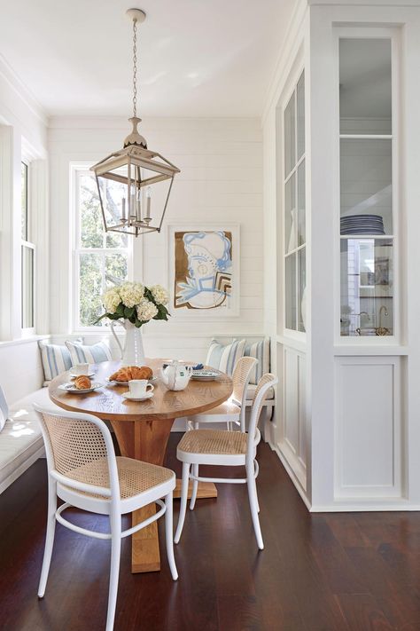 European Country Kitchen, Charleston Homes, Interior Windows, Hello Lovely, Gal Meets Glam, Dining Nook, Breakfast Nook, Southern Living, White Houses