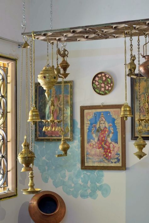 The Ancient Madurai Studio - Preethi Prabhu Temple Room, Rose Gold Kitchen, Indian Room Decor, Antique Wall Decor, Temple Design For Home, Indian Interiors, Brass Interior, Indian Home Design, Indian Home Interior