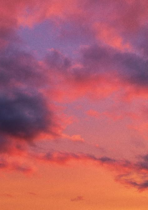 Sunset Aesthetic Purple Orange, Purple Sunset Wedding Colors, Red And Pink Sunset, Vibrant Sunset Aesthetic, Pink And Orange Sunset Painting, Red Orange Purple Aesthetic, Pink And Orange Sunset Aesthetic, Pink Yellow And Orange Aesthetic, Pink Blue Orange Aesthetic