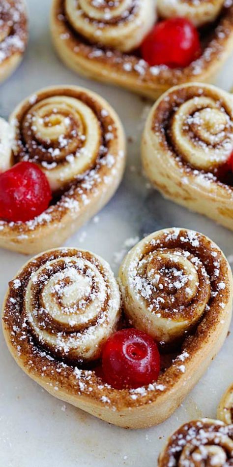 Heart-Shaped Cinnamon Rolls – the cutest and best cinnamon rolls ever, made into heart shape and stuffed with red cherries. So adorable | rasamalaysia.com Shaped Cinnamon Rolls, Heart Shaped Cinnamon Rolls, Valentines Brunch, Romantic Breakfast, Valentines Breakfast, Valentine Recipes, Best Cinnamon Rolls, Valentines Day Food, Valentines Food