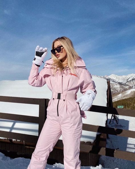 CORDOVA on Instagram: “The always stylish @michellesalasb in the Rose Smoke Teton. Made entirely of upcycled deadstock - this carbon negative suit is cool on the…” Ski Outfit, Blue Jumper, Ski Suit, Skiing Outfit, Ski Suits, Cardigan Sweater Jacket, Ski Trip, Cardigan Tops, Crop Top Blouse