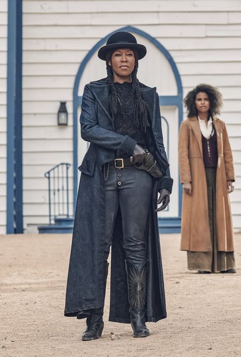 The Harder They Fall Costumes, Regina King The Harder They Fall, 1920s Western Fashion, Historically Accurate Cowboy, Cowgirl Clothes Western, 1800s Cowboy Fashion, The Harder They Fall Movie, Wild West Outfits, The Harder They Fall