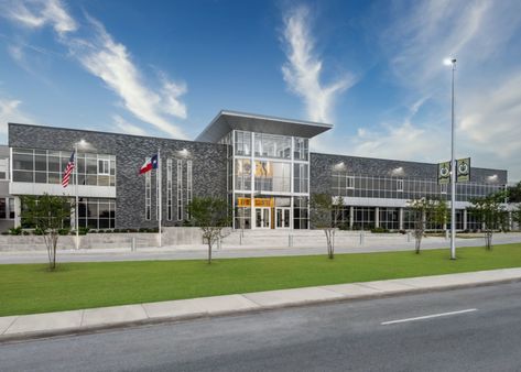 South Oak Cliff High School - Education Snapshots High Schools Exterior, School Building Design Exterior, Lecture Hall Interior Design, High School Exterior, High School Architecture, High School Building, Oak Cliff, School Building Design, Lecture Hall