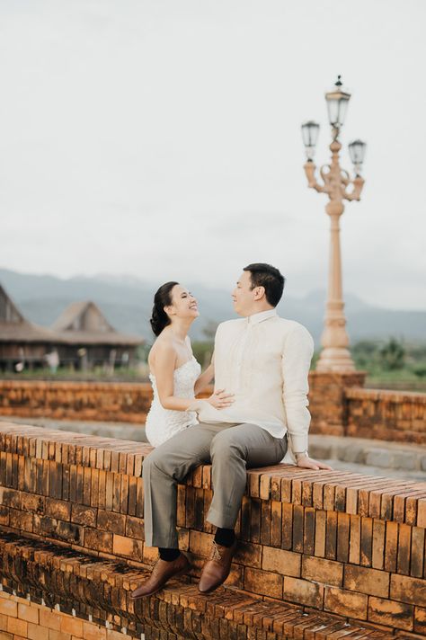 Intramuros Wedding Prenup, Intramuros Prenup Shoot, Filipiniana Prenup, Prenup Photoshoot Ideas Philippines, Filipino Photoshoot, Prenup Photos Ideas, Prenup Shoot, Filipiniana Wedding, Prenup Ideas