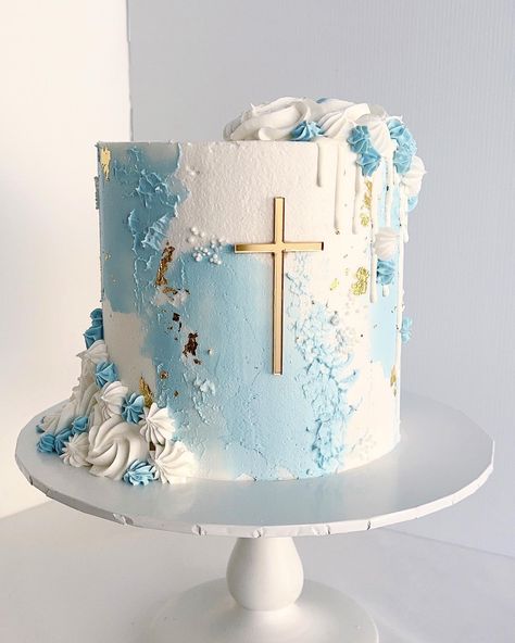 Baptism Cake Boy Catholic, Boy Baptism Cake Ideas, Christening Cake Boy Simple, Boy Baptism Cakes, Cake Baptism Boy, Baptism Cakes Girl, Dedication Cake Ideas, Baptism Cakes For Boys, Boys Christening Cake