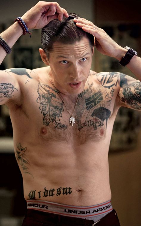 Tom Hardy on the set of <i>Legend</i>, becoming Reggie Kray. Tom Hardy Shirtless, توم هاردي, Edward Thomas Hardy, Tom Hardy Variations, Tom Hardy Legend, Tom Hardy Photos, Greg Williams, Hardy Boys, Thomas Hardy