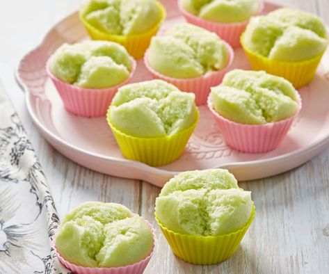 Steamed Cupcakes, Coconut Muffins, Steamed Cake, Steam Recipes, Thermomix Recipes, Saturated Fat, Serving Size, Mouth Watering, Delicious Food