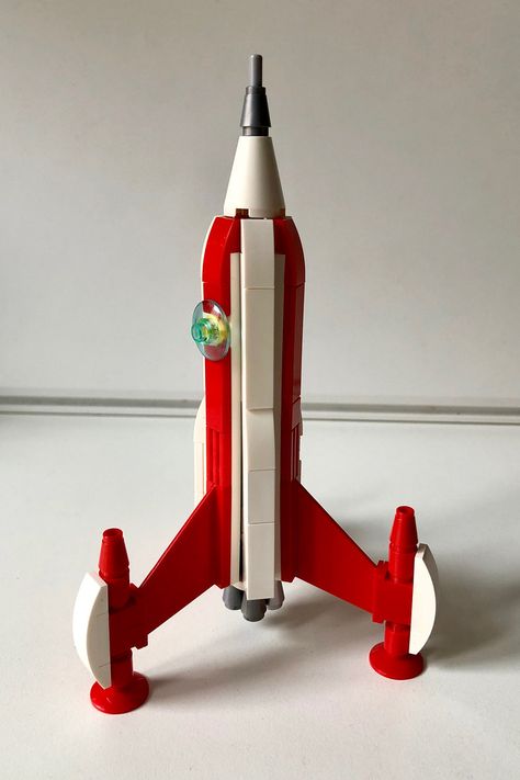 Lego Rocket, Recycled Robots, Recycled Robot, Retro Rocket, Retro Robot, Space Ideas, Lego Ideas, In Space, Drawing Inspiration