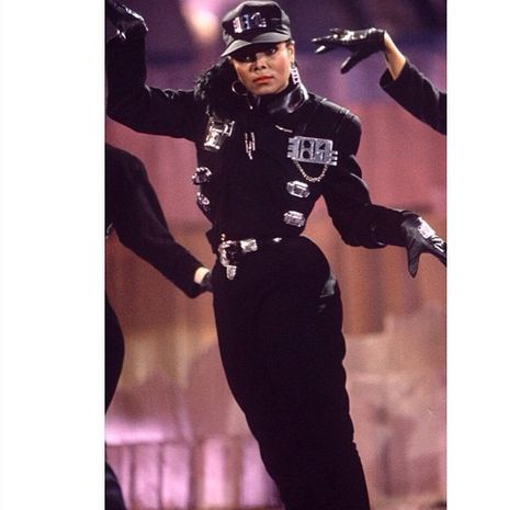 Janet Jackson, Rhythm Nation Janet Jackson Costume, Janet Jackson 90s, Janet Jackson Concert, Janet Jackson Rhythm Nation, Rhythm Nation, Jo Jackson, R&b Artists, Bust A Move, Jackson Family