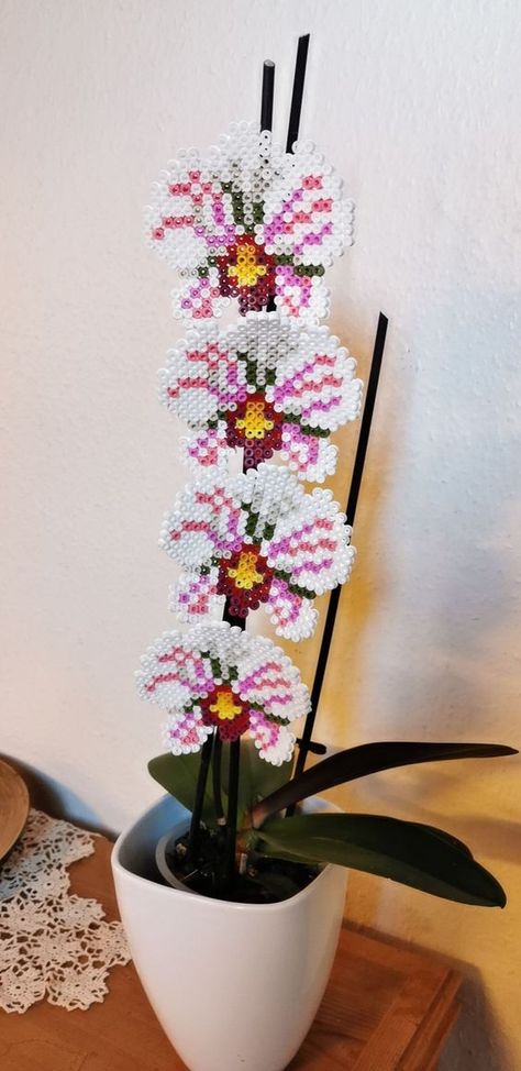 Orchid Perler Bead Pattern, 3d Perler Bead Flower Patterns, Hama Beads Patterns Flower, Perler Bead Flower Patterns, Hama Beads Flower, Flower Perler Bead Patterns, Perler Bead Flowers, Perler Flower, Perler Bead Flower