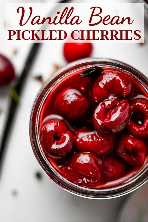 Pickled Fruit, Pickled Cherries, Fruit Recipe, Fermentation Recipes, Pickled Veggies, Cherry Recipes, Pickled Vegetables, Sweet Cherries, Pickling Recipes