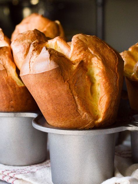 Love a quick kitchen shortcut? You can mix up popovers using your blender! Learn how. Blender Popovers Recipes, Best Popovers, Popovers Recipes Martha Stewart, Buttermilk Popovers, Pop Over Recipe, Popovers Recipes Easy, Savory Popovers, Breakfast Popovers, Easy Popover Recipe