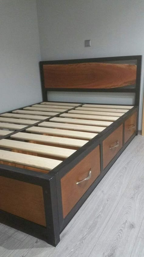 Industrial Headboard, Steel Bed Design, Steel Bed Frame, Welded Furniture, Bed Frame Design, Steel Bed, Metal Furniture Design, Metal Bed, Iron Furniture