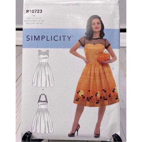 Halloween Sewing Patterns, Costume Sewing Pattern, Costume Sewing, Classic Halloween Costumes, Halloween Sewing, Simplicity Dress, Costume Sewing Patterns, Classic Halloween, Simplicity Sewing