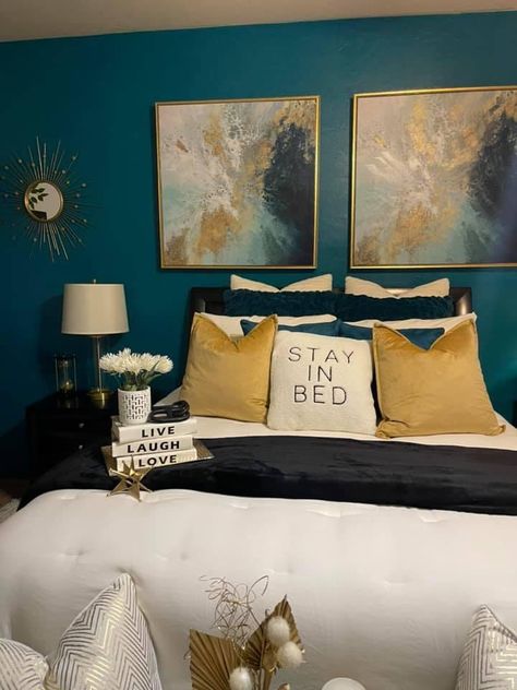 Teal Bedroom Color Schemes, Teal And Gold Bedroom, Bedroom Redecorating, Teal Bedroom Decor, Teal Bedroom, Luxury Room Bedroom, Room Theme, Modern Luxury Bedroom, Bedrooms Decor