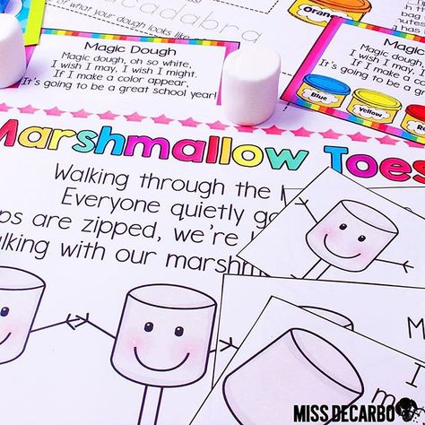 Raise your hand if you can’t wait to do the marshmallow toes activity with your new students!! 🙋🏻‍♀️ ——— What is the marshmallow toes activity? If you go to my FB page and click on videos, I did a FB Live all about this first day of school classroom management lesson that you can watch! I’m a nutshell, it’s a hands-on, memorable way to show your students how we walk quietly and softly in the hallways at school! ———- Can’t use marshmallows in your classroom? You can pass out cotton balls or Pom Hallway Expectations, Back To School Routines, Magic Dough, Classroom Management Activities, My First Day Of School, Classroom Organization Elementary, Primary Teacher, First Day Activities, First Week Of School Ideas