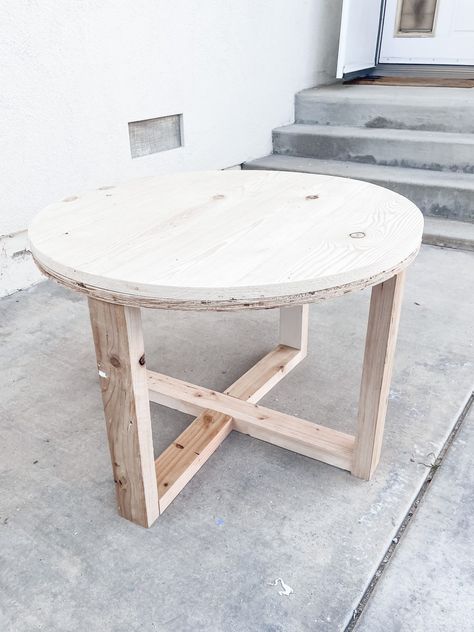 Circular Coffee Table, Plunge Router, Coffee Table Base, Kreg Jig, Simple Coffee Table, Pocket Hole Screws, Coffee Table Farmhouse, Diy Holz, Diy Coffee Table