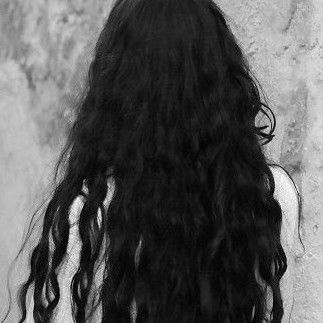 Long Curly Black Hair Pale Skin, Long Curly Black Hair, Wavy Black Hair, Black Hair Pale Skin, Messy Layers, Dark Curly Hair, Black Wavy Hair, Black Hair Aesthetic, Marvel Dr