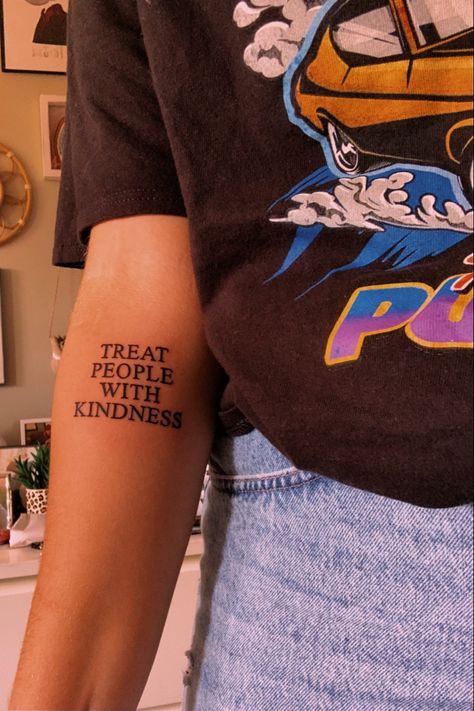 Treat People With Kindness Tattoo Ideas, Tpwk Tattoo Ideas Harry Styles, Lyrics Tattoo Placement, Treat People With Kindness Tattoo, Tpwk Tattoo Ideas, Kindness Tattoo, Lyrics Tattoos, Harry Styles Handwriting, Harry Tattoos