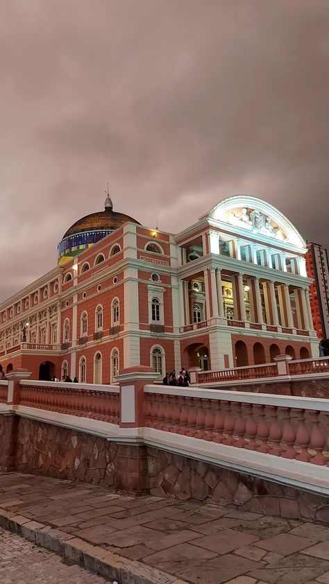 Teatro Amazonas em Manaus Amazonas Manaus Aesthetic, Brasil Aesthetic, Manaus Am, Wallpaper Iphone, Harry Styles, Brazil, Vision Board, Iphone Wallpaper, Wallpapers