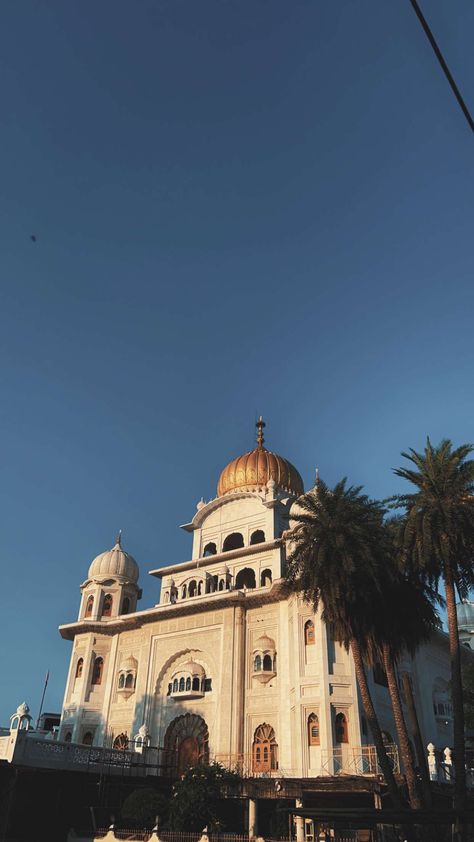 Sikhi Wallpapers Aesthetic, Fatehgarh Sahib Gurudwara, Sikhi Wallpapers, Fatehgarh Sahib, Gurudwara Sahib, Temple Wallpaper, Golden Temple Wallpaper, Darbar Sahib, Spiritual Pictures