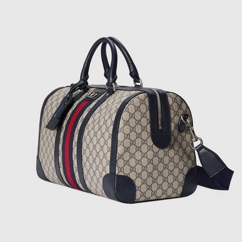 Shop the Gucci Savoy small duffle bag in blue at GUCCI.COM. Enjoy Free Shipping and Complimentary Gift Wrapping. Business Bags Men, Small Duffle Bag, Canvas Duffle Bag, Gucci Store, Beige And Blue, Bags Gucci, Gucci Outfits, Gucci Tote, Latest Bags