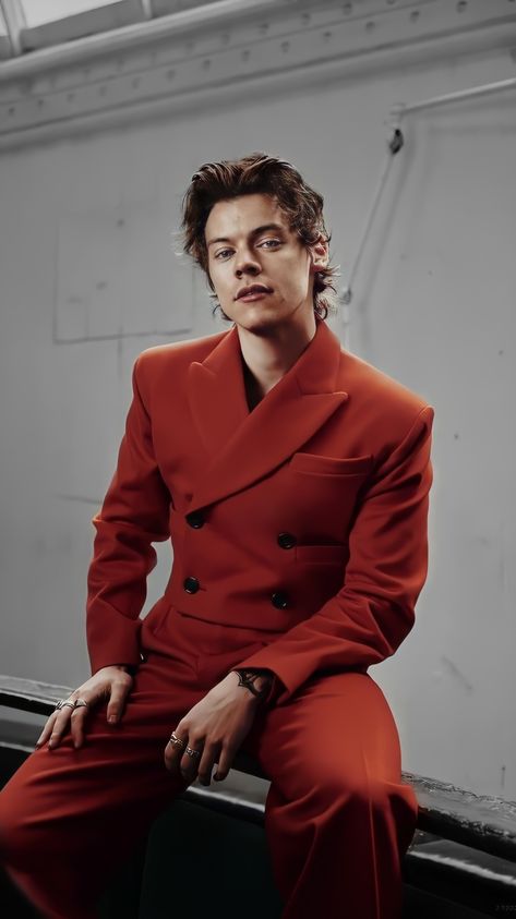 Bebé 🥺 هاري ستايلز, Harry Styles Photoshoot, Mary Mccartney, Harry Styles Nails, Yoo Ah In, Harry Styles Aesthetic, Haikou, Harry Styles Wallpaper, Harry Styles Pictures