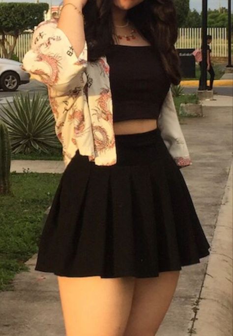 Skirt Outfits Aesthetic, Rok Mini, Ropa Aesthetic, Cute Skirt Outfits, Rock Outfit, Casual Day Outfits, Elegantes Outfit, Really Cute Outfits, Cute Skirts