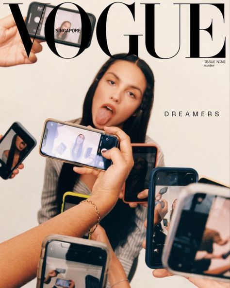 Vogue Aesthetic Photoshoot, Magazine Theme Photoshoot, Best Vogue Covers, Vogue Covers Aesthetic, Magazine Covers Aesthetic, Vogue Photoshoot Ideas, Magazine Photoshoot Ideas, Y2k Branding, Campaign Themes