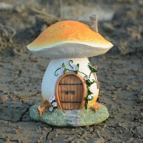 Toadstool House, Fairy Garden Ornaments, Clay Fairy House, Mushroom Crafts, Fairy House Diy, Garden Figurines, Fairy Accessories, Clay Fairies, Fairy Crafts