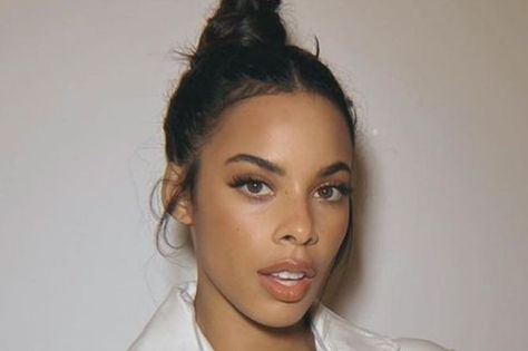 Rochelle Humes says short hair is 'here to stay' as she debuts shortest cut yet - news today Check more at https://best2daynews.com/rochelle-humes-says-short-hair-is-here-to-stay-as-she-debuts-shortest-cut-yet-news-today/ Jorja Smith Short Hair, Vanessa Hudgens Short Hair Bangs, Rochelle Humes, Short Cuts, News Today, Makeup Inspo, Short Hair, Short Hair Styles, Health