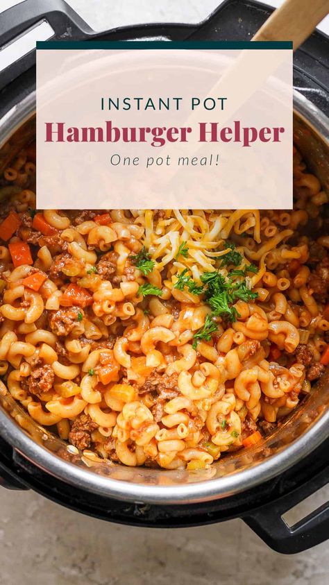 Made in the Instant Pot, this One-Pot Hamburger Helper is jam-packed with veggies and comes together in just 40 minutes for the ultimate weeknight meal. Beef Hamburger Helper, Instant Pot Hamburger Helper, Hamburger Helper Recipe, Hamburger Helper Recipes, Healthy Dinner Options, Spiced Beef, Fit Foodie, Homemade Hamburgers, Hamburger Helper