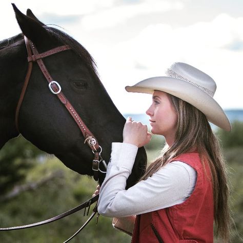 Family Borden🎀 on Instagram: “Amy and Spartan 💙 #hlinprod” Heartland Quotes, Heartland Amy, Trick Riding, Heartland Ranch, Cowgirl Pictures, Heartland Seasons, Heartland Tv Show, Heartland Tv, Barrel Racing Horses