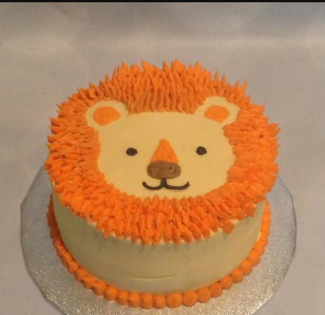 Smash cake Animal Smash Cake, Cookout Games, Lion Birthday Cake, Cake Decorating For Kids, Lion Birthday Party, Lion Cake, Circus 1st Birthdays, Lion Birthday, Strawberry Shortcake Party