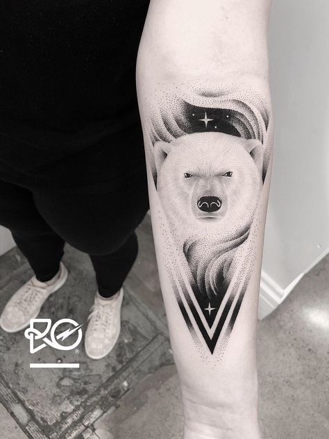 Geometric Bear Tattoo, Geometric Tattoo Meaning, Geometric Watercolor Tattoo, Tattoo Stockholm, North Star Tattoos, Polar Bear Tattoo, Geometric Flower Tattoo, Small Geometric Tattoo, Geometric Animal Tattoo