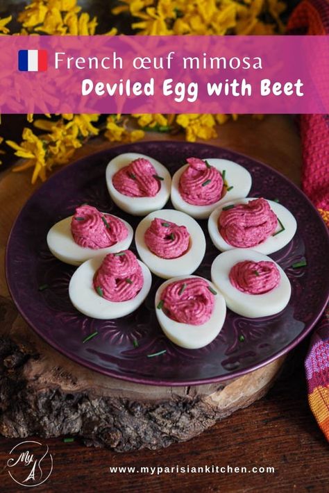 Easy French Recipes, Hard Boiled Egg Recipes, Devilled Eggs, Puff Pastry Filling, No Cook Appetizers, French Dishes, Deviled Egg, Homemade Pesto, Coloring Eggs