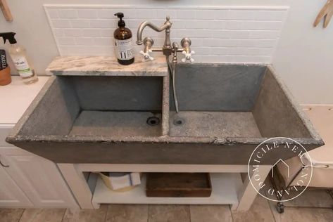 Soapstone Sink, Stone Sink Kitchen, Vintage Farmhouse Sink, Diy Paint Projects, Basement Remodel Diy, Outdoor Kitchen Plans, Outdoor Sinks, Laundry Tubs, Basement Makeover