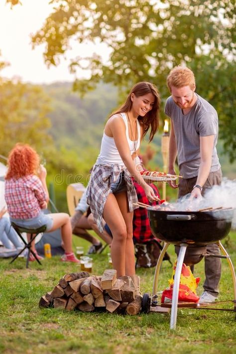 Country Boil, Barbeque Party, Summer Backyard, Relaxing Moments, Summer Theme, Backyard Bbq, Social Gathering, Summer Photos, Anime Couples Drawings