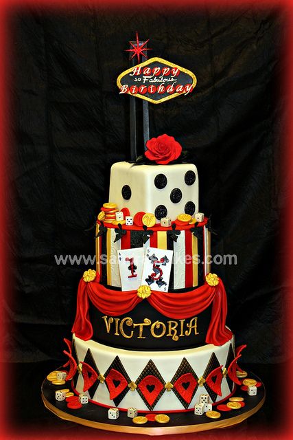 Las Vegas Cake, Vegas Cake, Quince Cake, Las Vegas Party, Peter O'toole, Slot Machine Cake, Vegas Party, Slot Machine Party, Magic Mike