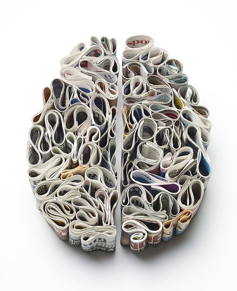 Brains Made of Toothpaste, Newspaper and Food by Kyle Bean illustration food brains anatomy ~ Designer Kyle Bean (previously here and here) just finished this fun series of brains for Men’s Health magazine. Bean is known for his handcrafted commercial and editorial work for a number of large brands involving set design, sculpture, and illustration. Brain Images, Brain Anatomy, Brain Art, Modern Crafts, Cat Air, Illustration Food, Gcse Art, A Level Art, Health Magazine