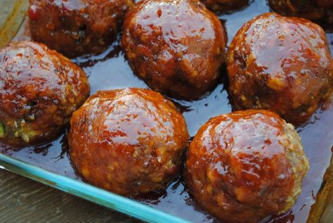 delicious ham balls Dinner Grown, Healthy Ham, Ham Balls, Cheese Desserts, Cast Iron Skillet Recipes, Leftover Ham, Desserts Easy, Bariatric Recipes, Balls Recipe