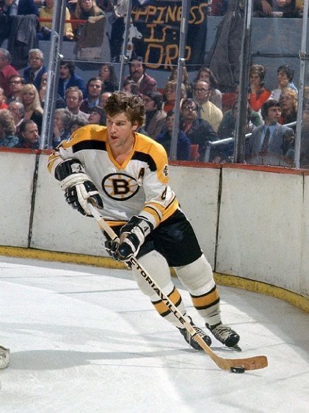 Ice Hockey Stick, Boston Hockey, Bobby Orr, Boston Bruins Hockey, Hockey Pictures, Bruins Hockey, Goalie Mask, Hockey Goalie, Yankees Baseball