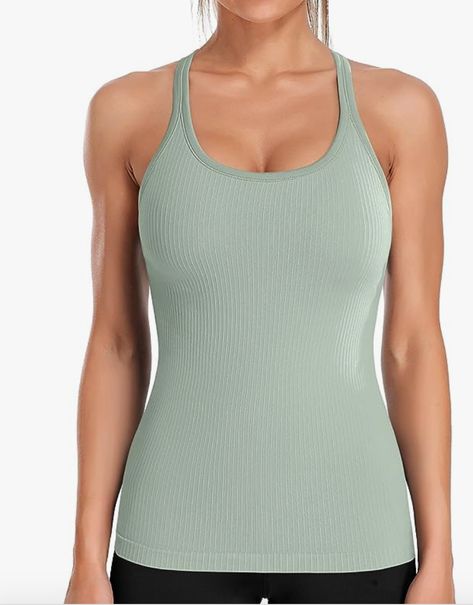 Ribbed workout athletic tank tops feature a soft scoop neckline and an elongated that hits just below the hip Fitness Tank Top, Running Tank Tops, Gym Tank Tops, Workout Crop Top, Tank Top Bras, Sport Tank Tops, Athletic Top, Ribbed Tank Tops, Running Shirts