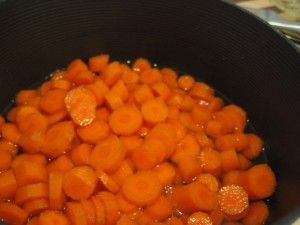 Brown Sugar Carrots, Brown Sugar Glazed Carrots, Sweet Carrots, Glazed Carrots Recipe, Fresh Carrots, Carrots Recipe, Sweet Carrot, Cooked Carrots, Glazed Carrots