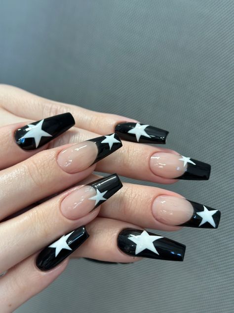 Coffin gelx french tip with star design Nail Inspired Medium, Black Acrylics With Design, Hoco Acrylic Nails, Purple Grunge Nails, Az Nails, Emo Nail Art, Shifting Claims, Shifting Wardrobe, Stars Nails