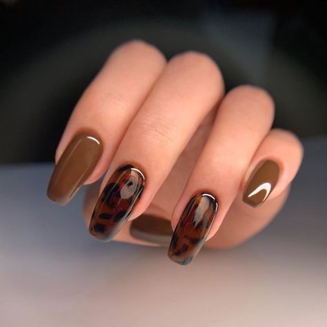 Burberry Nails, Nails Pictures, Camouflage Nails, Zebra Print Nails, Bunny Nails, September Nails, Fall Nail Trends, Fall Nail Art, Fall Nail Colors